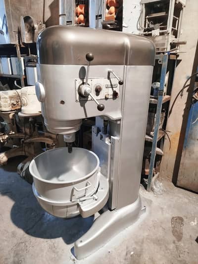 80 quart dough machine Hobart USA 4 speed 3 phase