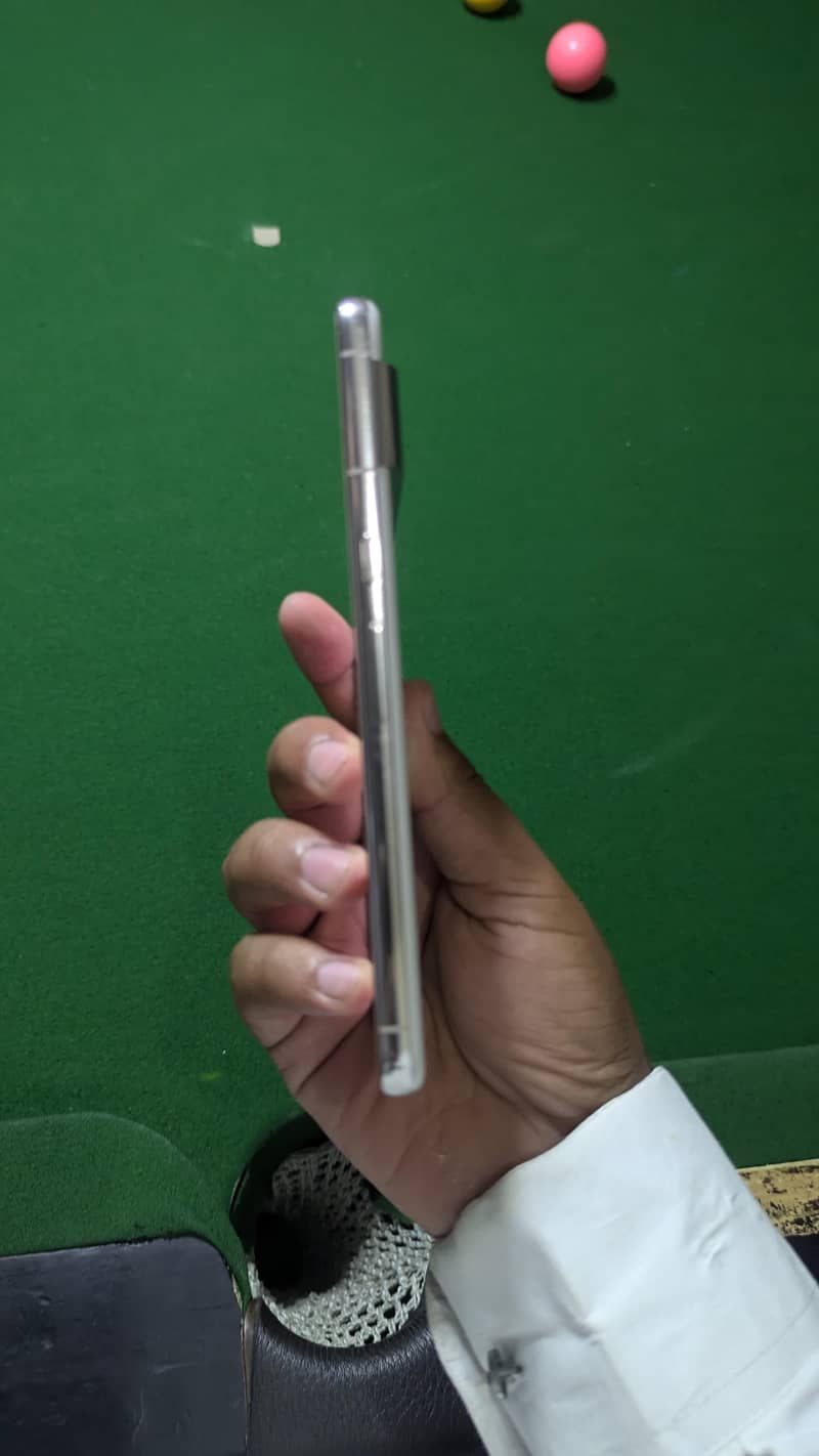 Google Pixel 8 Pro 3