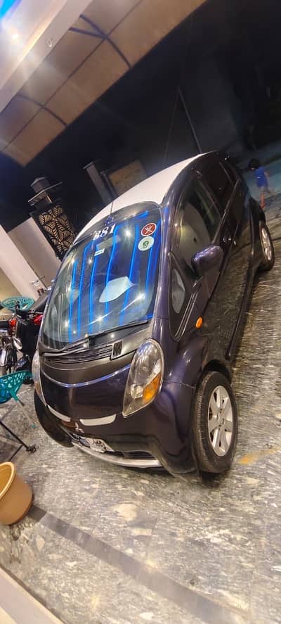 Mitsubishi I Mivec 2011 ( 03092717971 )