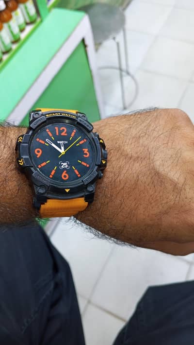latest zero watch 9/10 with complete box