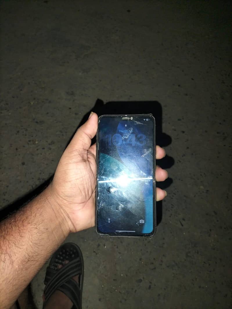 Apple iPhone 11 Pro Max 3