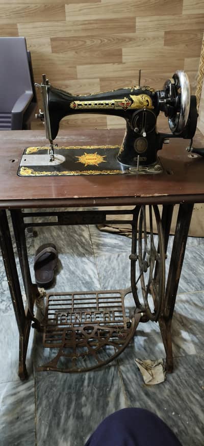 swing machine old model 10 by 10 good looking