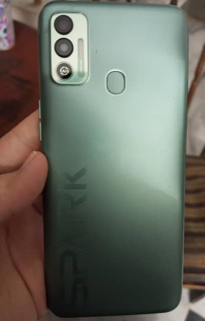 Tecno Spark 7 4/64