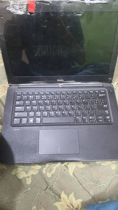 Dell Latitude 3380 | Core i5 7th Gen | 4GB RAM | 128GB SSD | Win 10