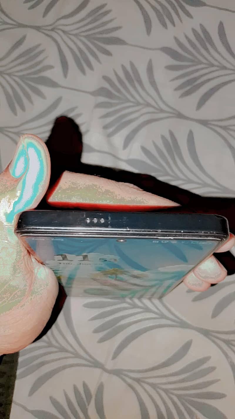 Tecno CAMON 20 1