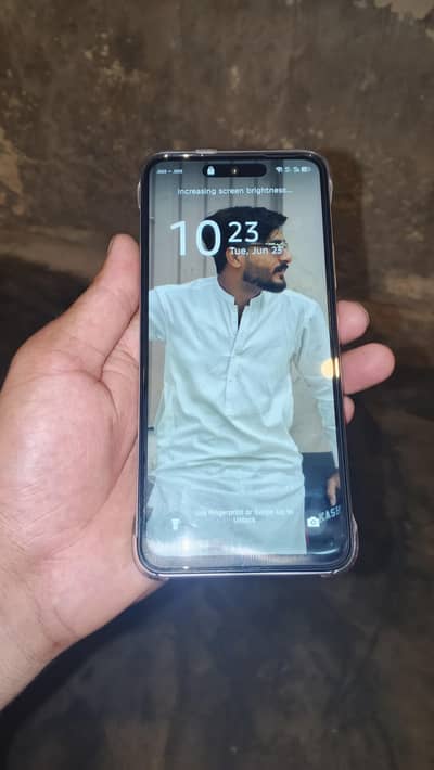Infinix hot 60i 6+6+=128