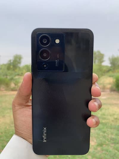 Infinix Note 12