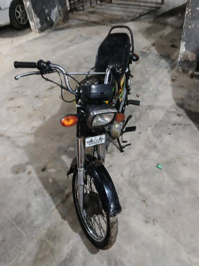 MOTORBIKE FOR SELL KARACHI