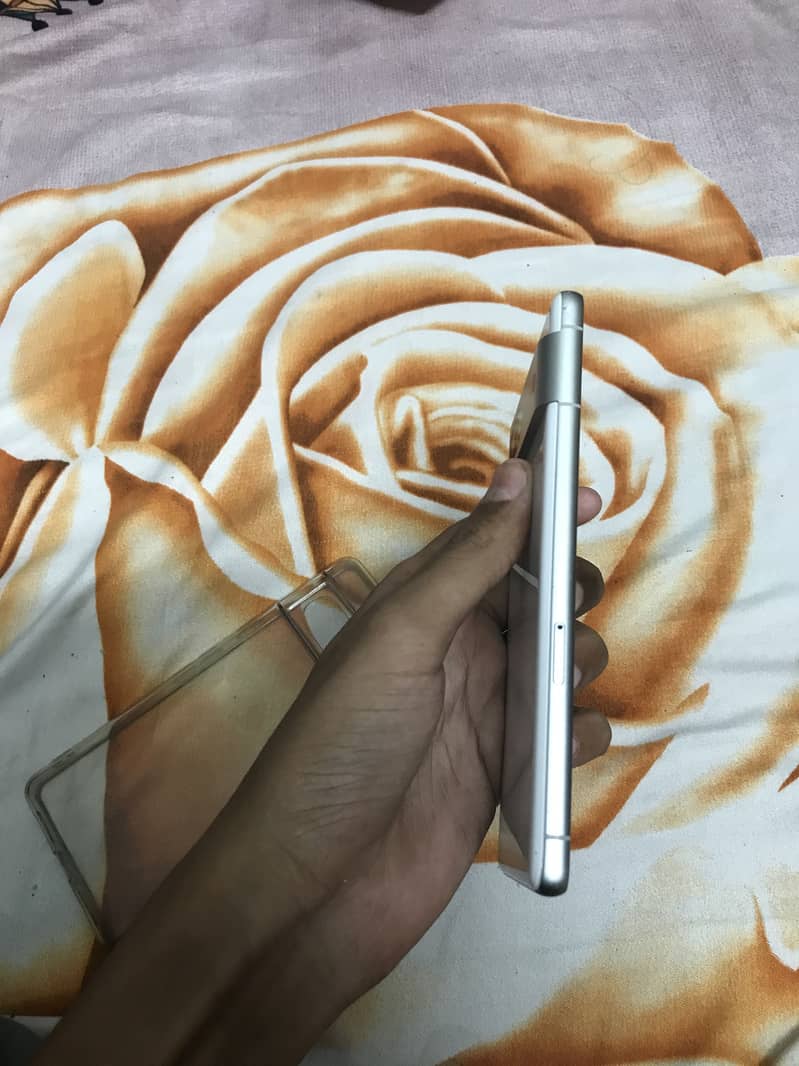 Google Pixel 7 2