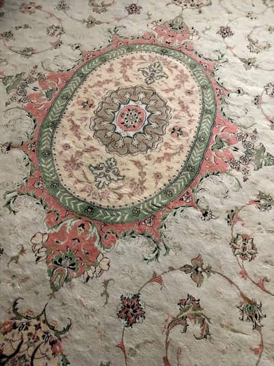 Iranian Kaleen – Elegant Traditional Design