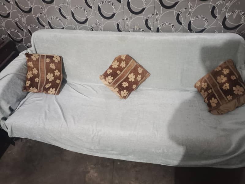 bed com sofa 0