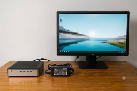 HP T730 Mini PC | 8GB RAM | 128GB SSD | Monitor Included | Gaming pc