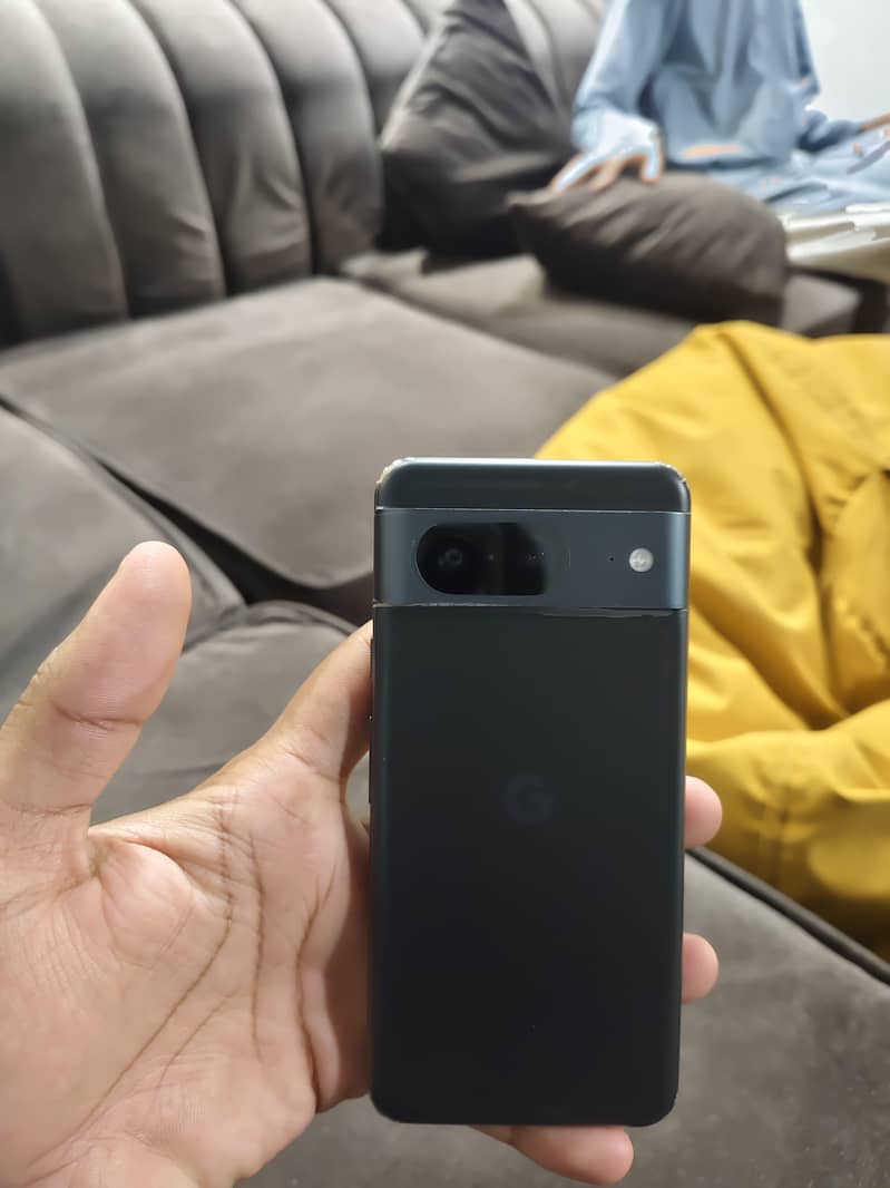 Google Pixel 8 1