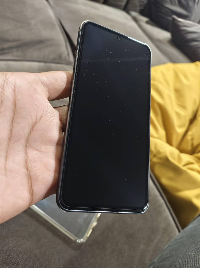 Google Pixel 8 2