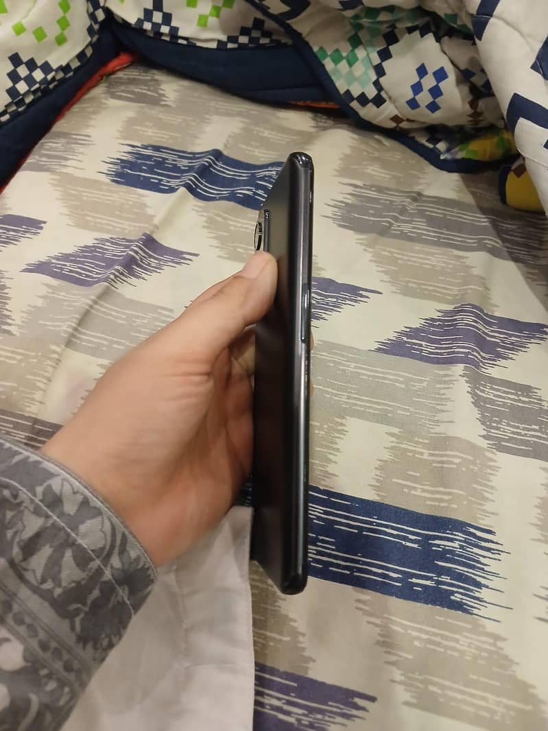 One Plus 9 2
