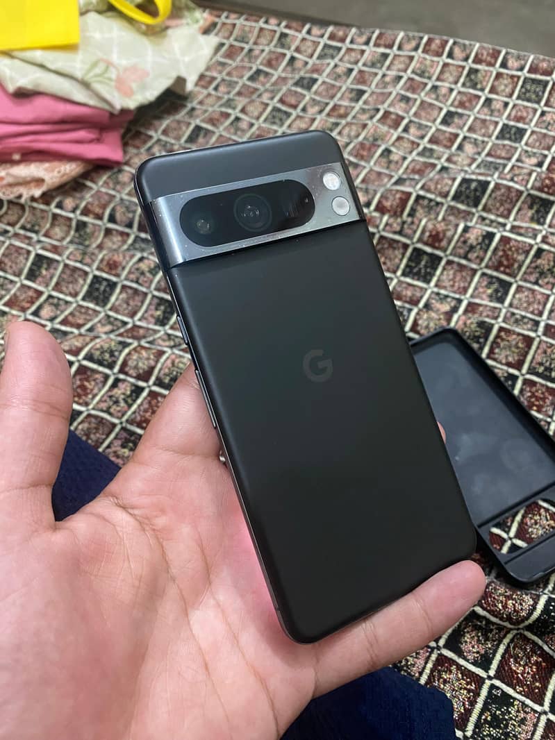Google Pixel 8 Pro 0
