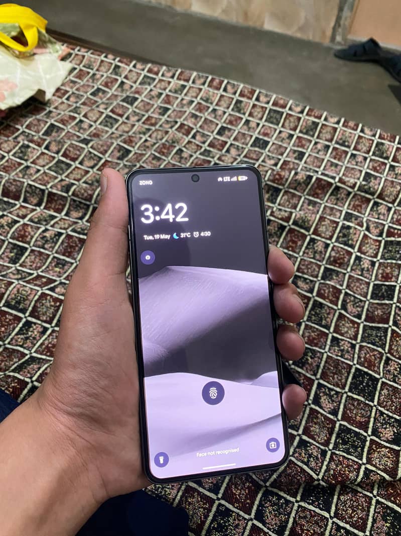 Google Pixel 8 Pro 1