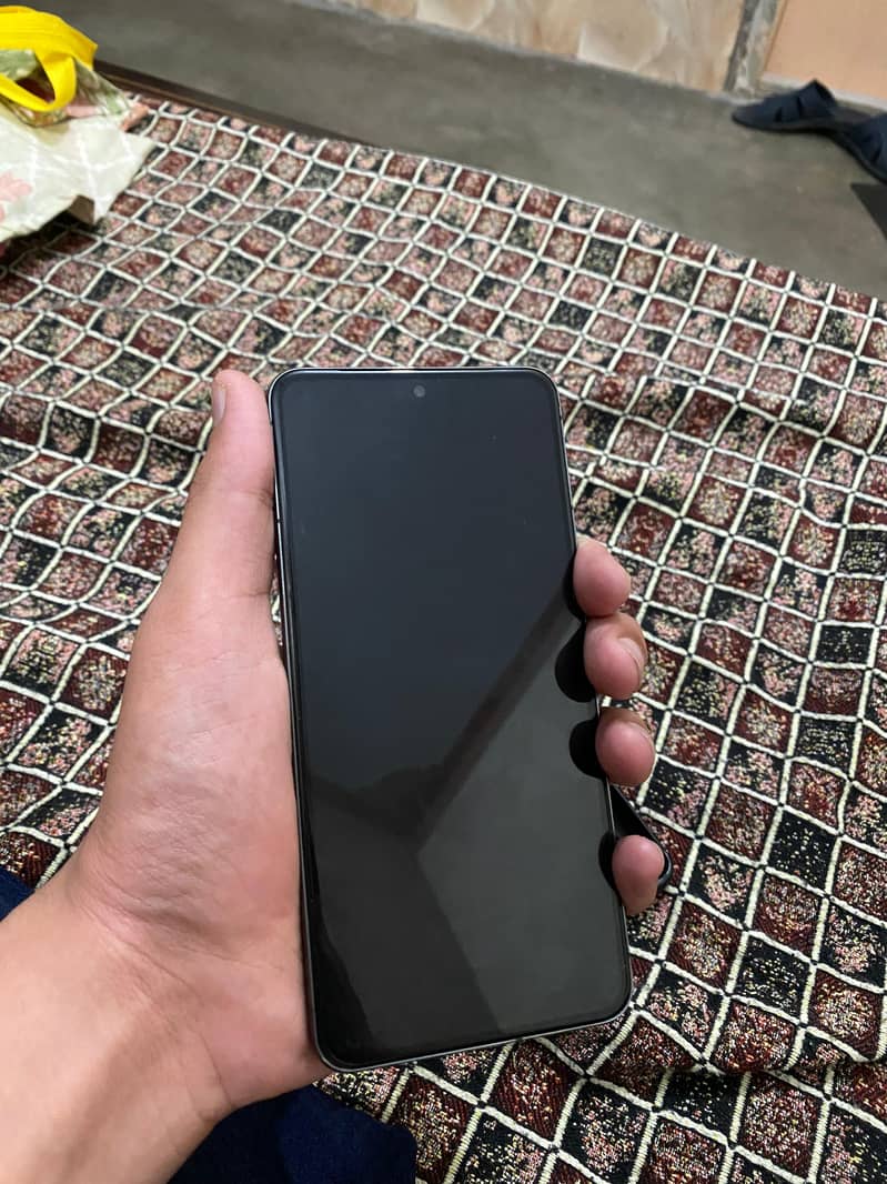Google Pixel 8 Pro 2
