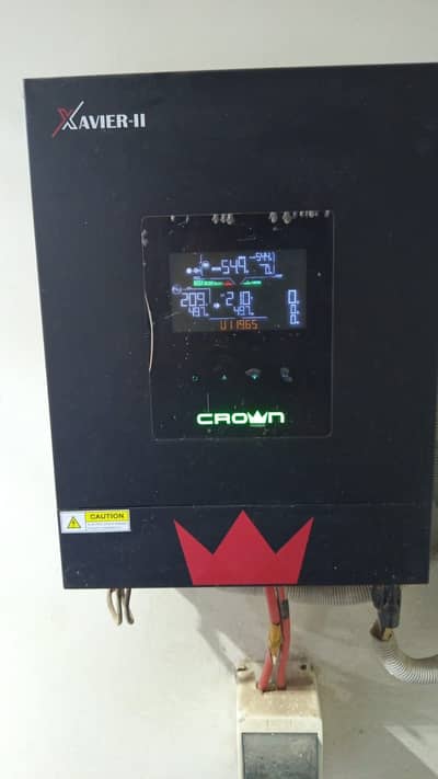 Crown Xavier 2 hybrid 5.6 Kw PV 6000