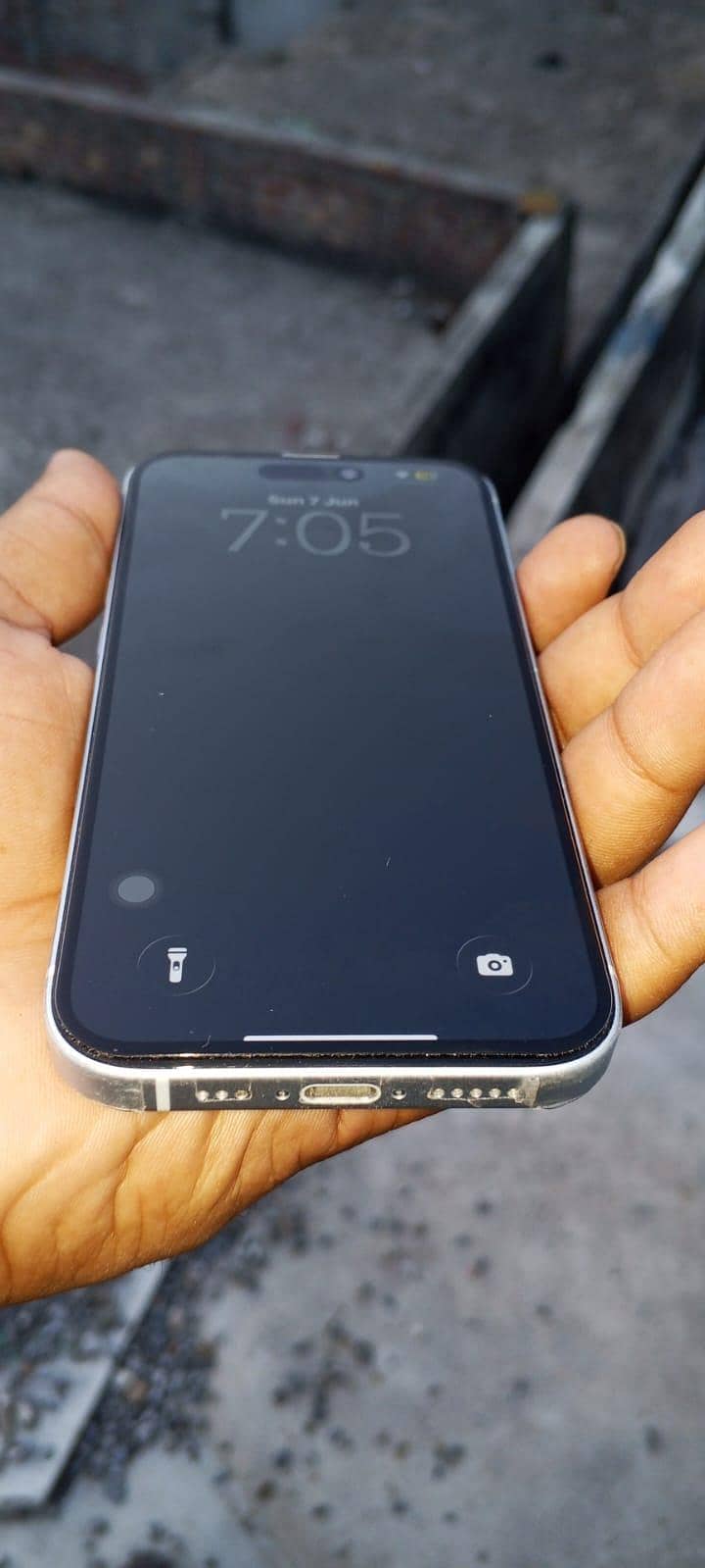 Apple iPhone 15 3