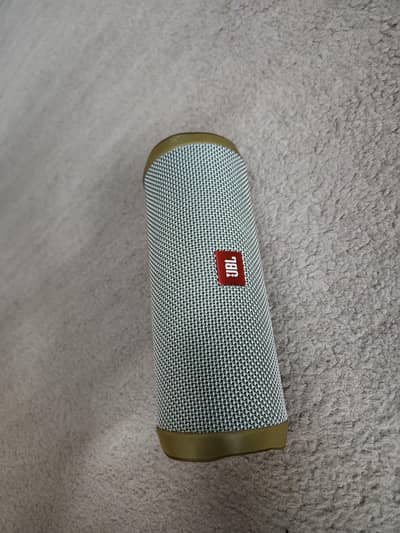 jbl flip 4