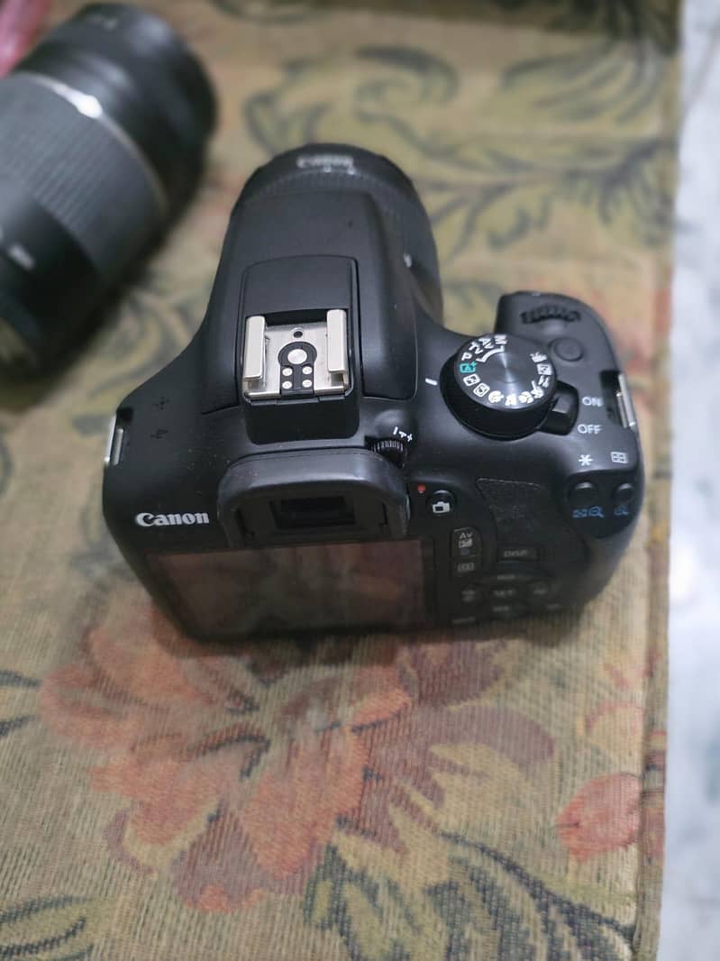 dslr camera 3