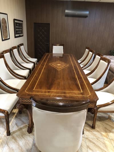 12 setter dining Table with 12 chairs