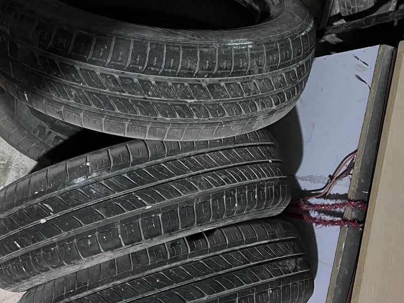 Tycoon tyre 0