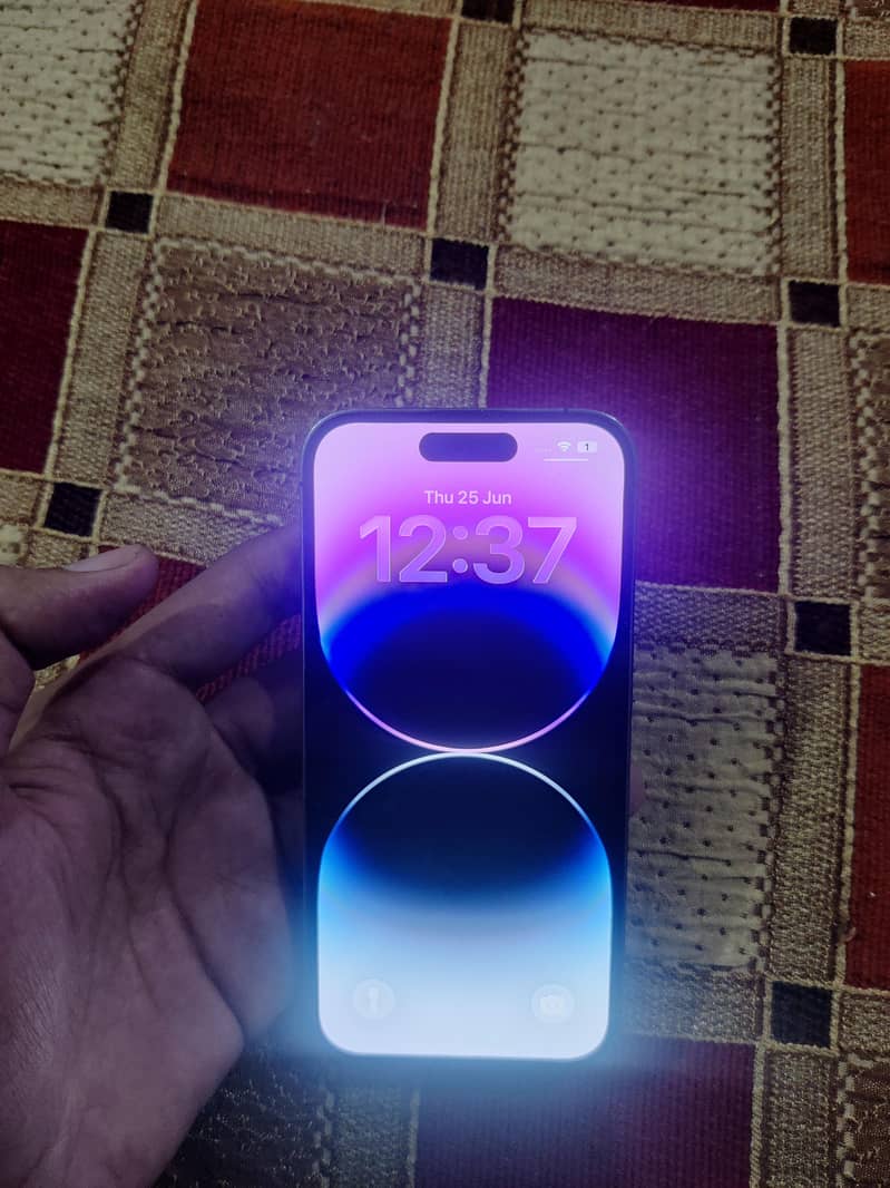Apple iPhone 14 Pro 1
