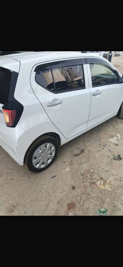 Daihatsu Mira 2022