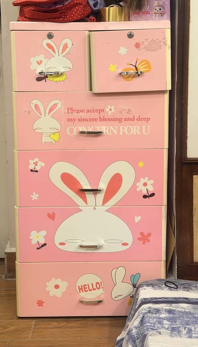 Kids storage drawer
