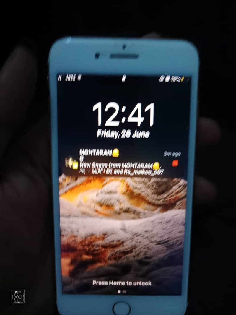 Apple iPhone 7 Plus 2