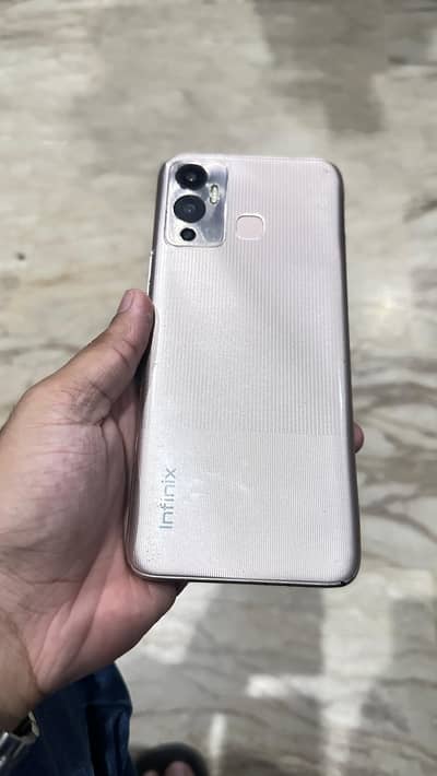 Infinix Hot 12 Play
