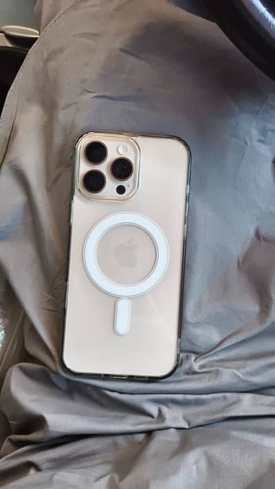 Iphone 15 pro max ya 16 pro chye demand 90-100