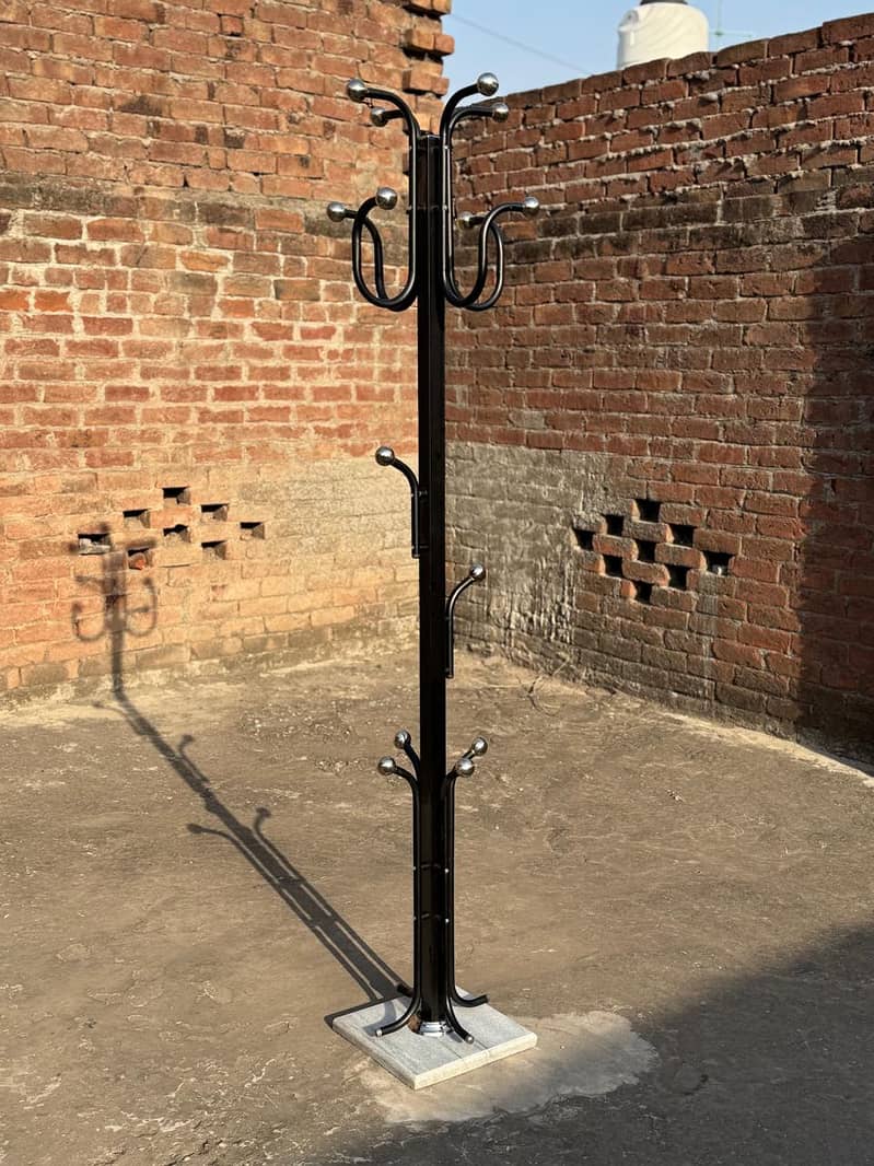 cloth stand 1