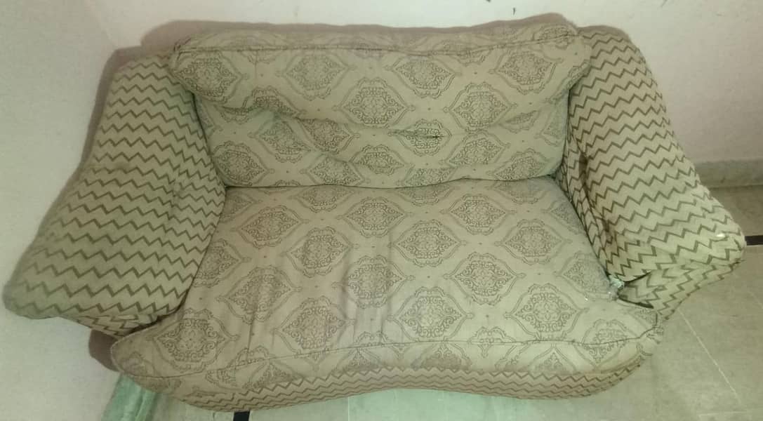 7 seater Sofa set 0