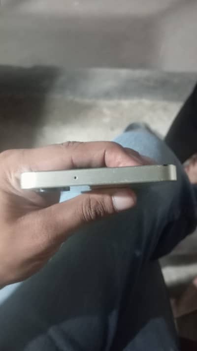 Samsung Mobile A06 6/128