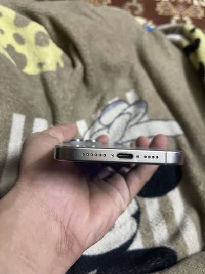 Apple iPhone 15 Pro Max FU