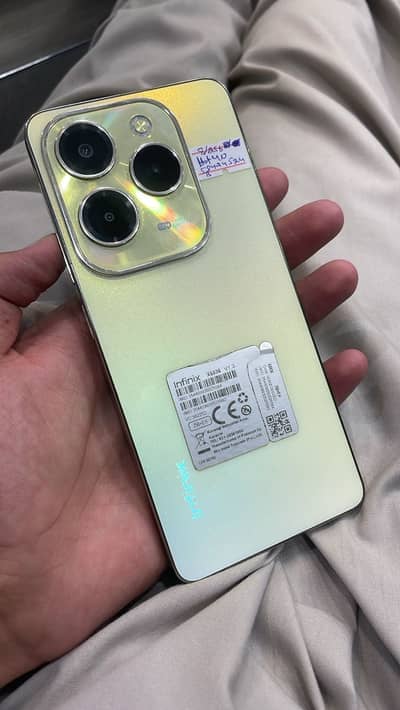 Infinix Hot 40