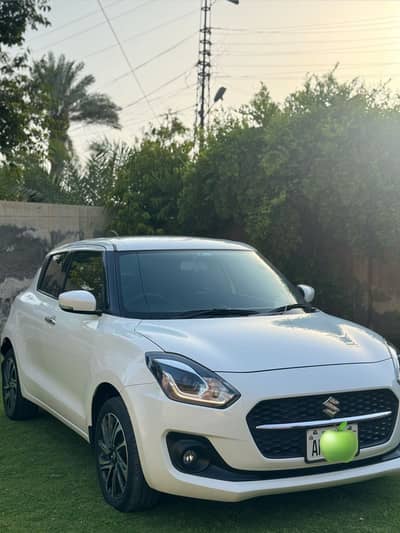 Suzuki Swift GLX CVT 2022 Model