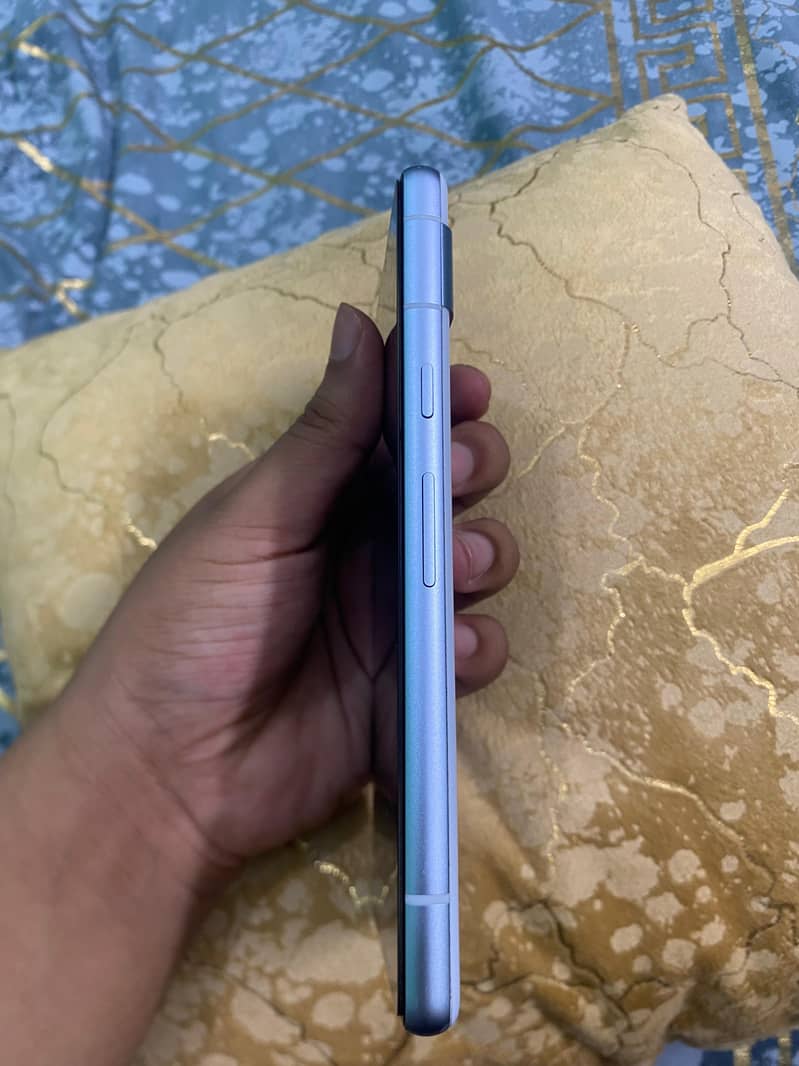 Google Pixel 7a 6