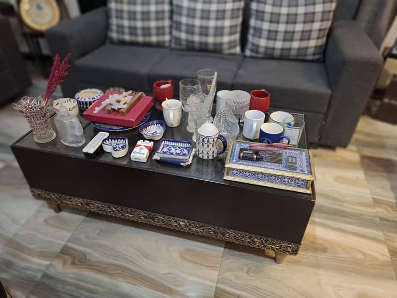 6 seater epegant sofa 1