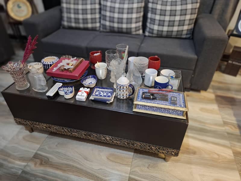 6 seater epegant sofa 2