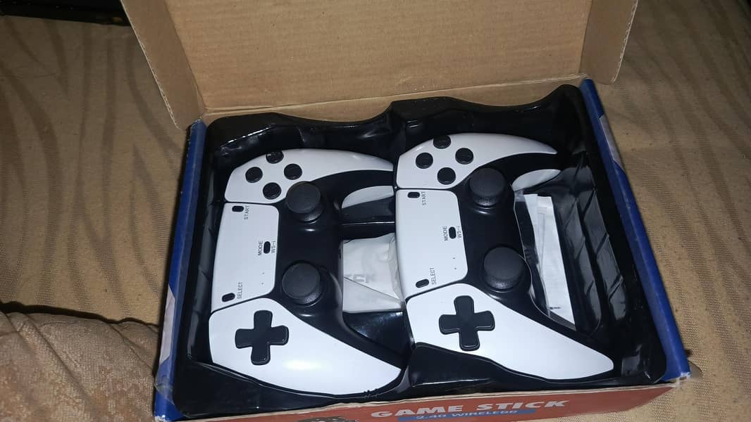 gaming controller 5