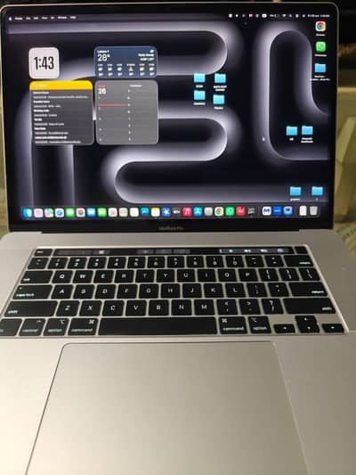 Macbook Pro 2019 - 16 Inch - 4GB graphics card - 32GB Ram 1TB SSD