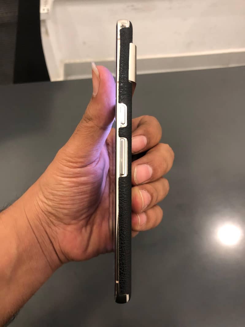 Google Pixel 8 Pro 3