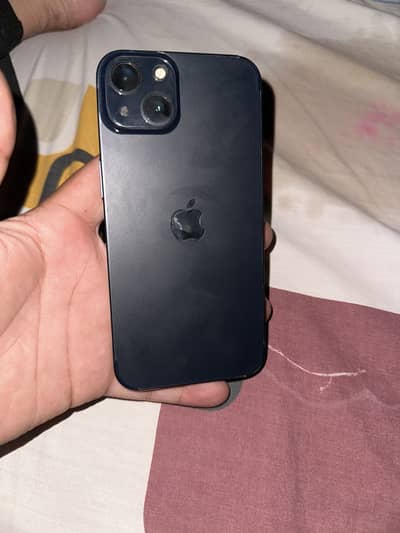 Apple iPhone 13