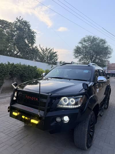 Toyota Hilux 2013