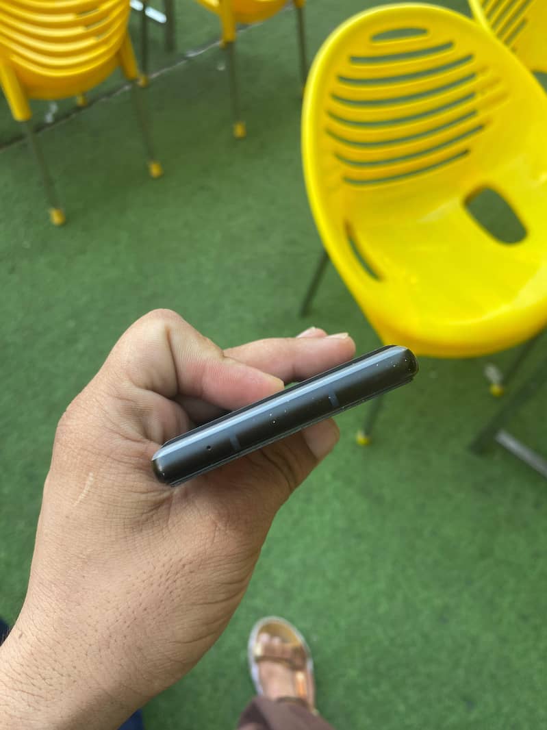 Google Pixel 6a 3
