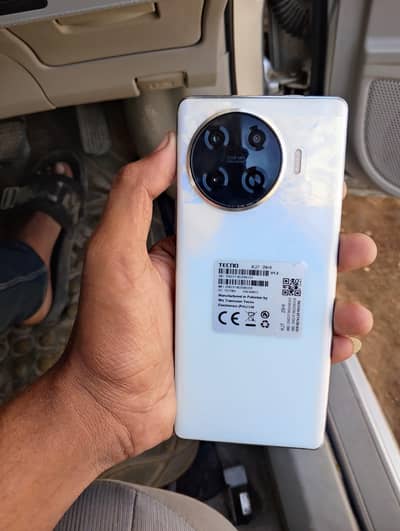 Tecno Spark 20 Pro Plus